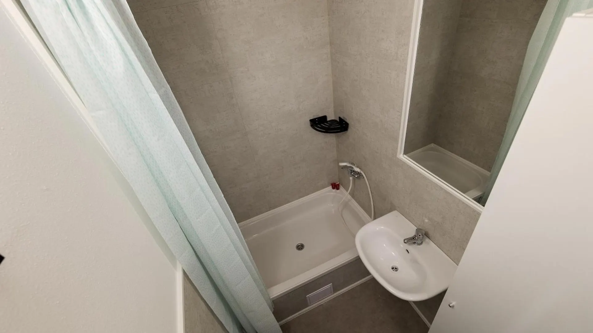 Hostel Cooliving Praha 0*,  Česká republika