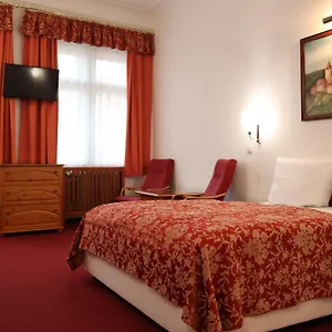Hotell Unitas, Prag