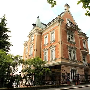 Charlotte 4*, Karlovy Vary Česká republika