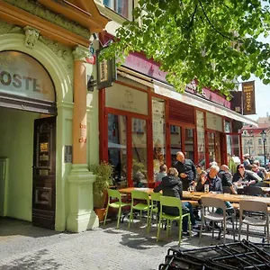 Spot Praga